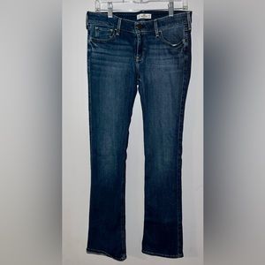 11R Hollister bootcut jeans